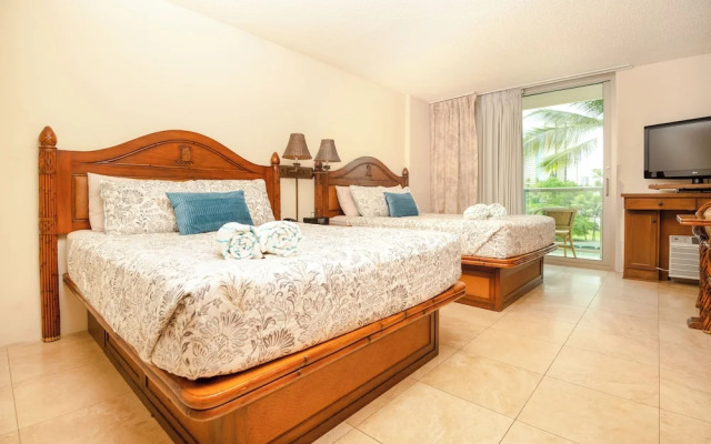 Luana Waikiki by Tropical Escapes Realty