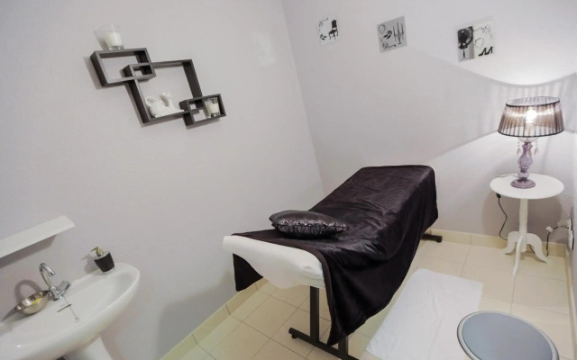 ibis Sète Balaruc les Bains Bien-être et Spa Hotel