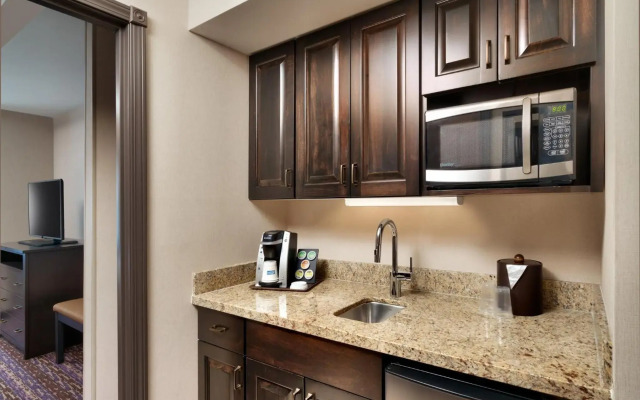 Holiday Inn Express & Suites Billings by IHG