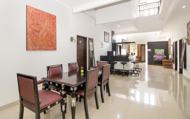 OYO 2836 Sekar Sari Residence
