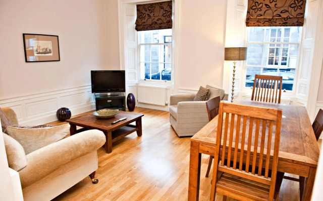 My-Young Street Apartments