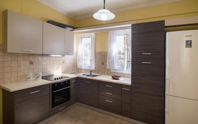 Modern Apartment 15 mins from the town of Lefkas