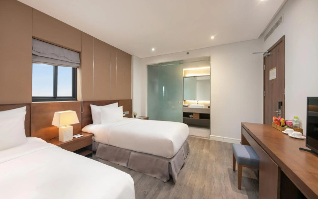 Avora Hotel