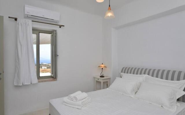 White House with Sea View