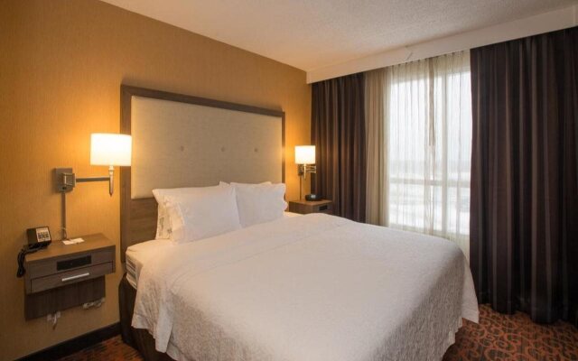 Country Inn & Suites by Radisson, Toronto Mississauga, ON