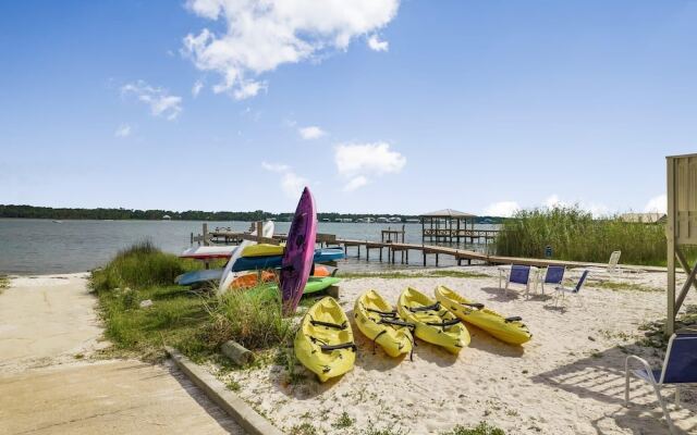 Summer House West B101