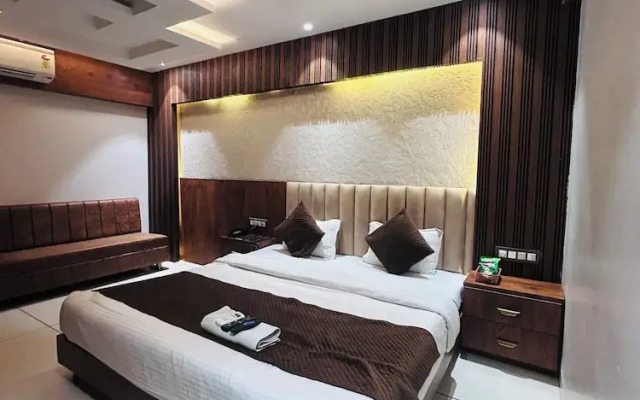 Hotel Care Residency