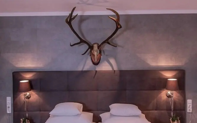Schindler Hotel