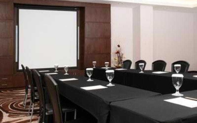 Aston Cengkareng City – Business – Jakarta