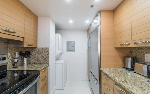Stunning Balcony Views 3 Bedroom