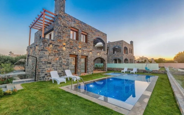 Turtuli Villas By Checkin