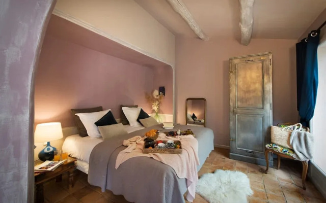 Proven ale House With Pool and spa