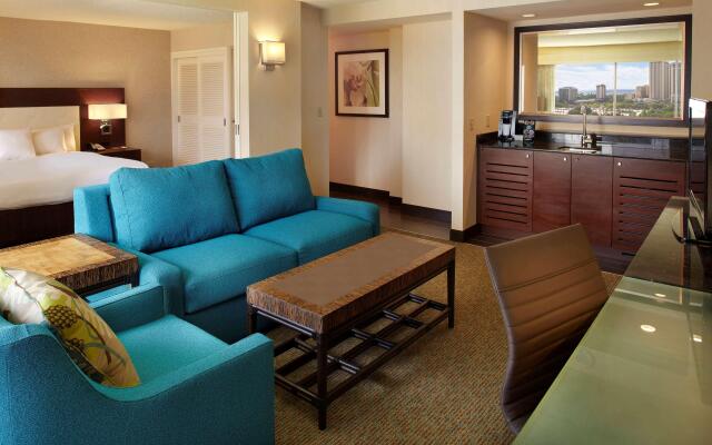 DoubleTree by Hilton Hotel Alana - Waikiki Beach