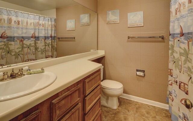 Shorewood 433 by RedAwning