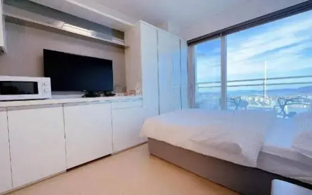 Shine Hotel Incheon Airport