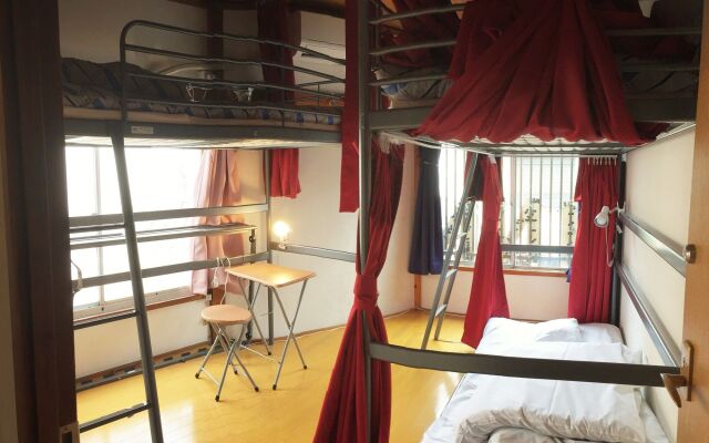 Star Inn Tokyo - Hostel