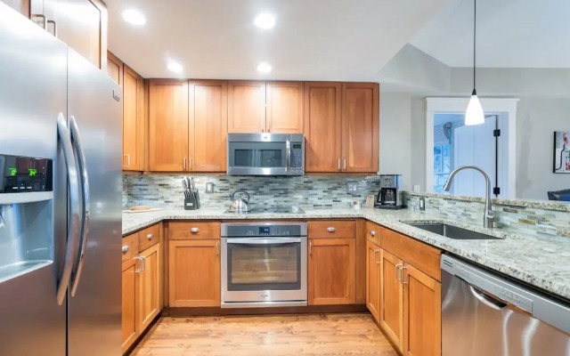 River Club 308 3 Bedroom Condo by Alpine Lodging Telluride