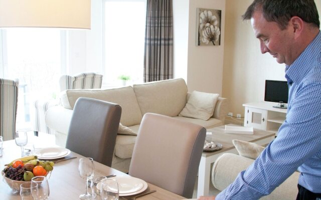 Luxury holiday home 800 m. from the beach of Équihen-Plage