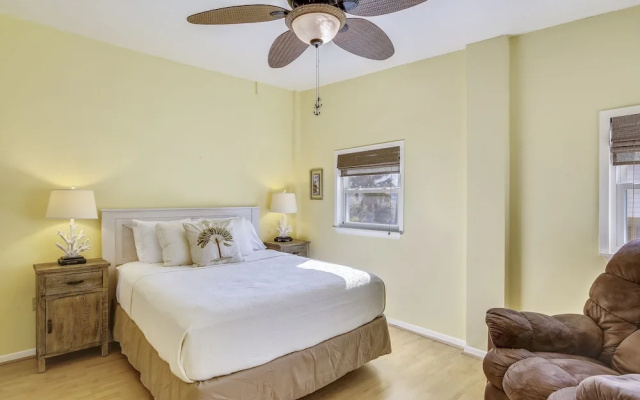Jolly Roger 3 Bedroom Home