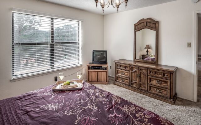 Hopkins - Three Bedroom Cabin