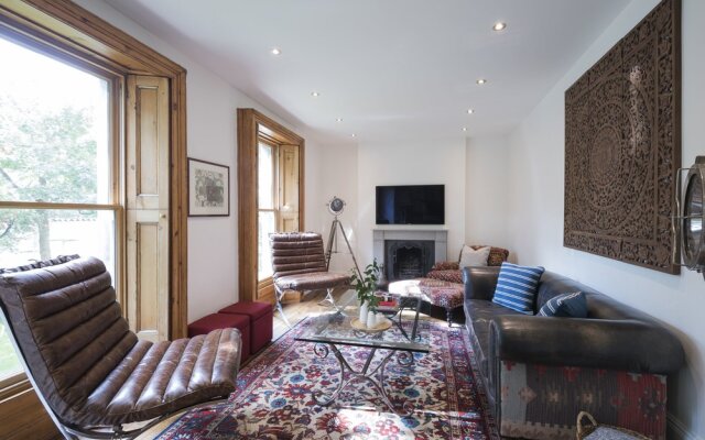 Classic 4Br in Chelsea by Sonder