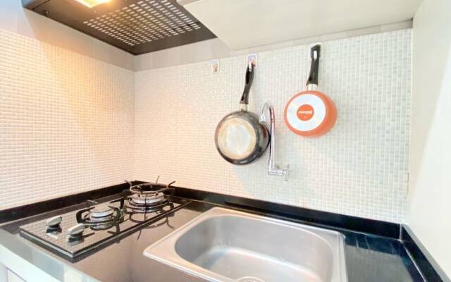 Spacious And Minimalist 2Br Apartment At Parahyangan Residence