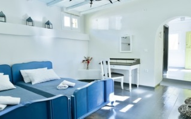 Amazing 1-Bedroom House in Tinos