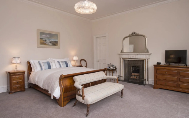 Lys-Na-Greyne Country House