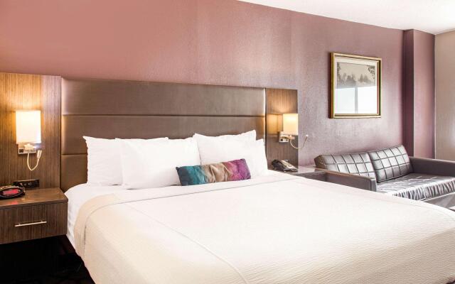 Comfort Inn Largo-Washington DC East