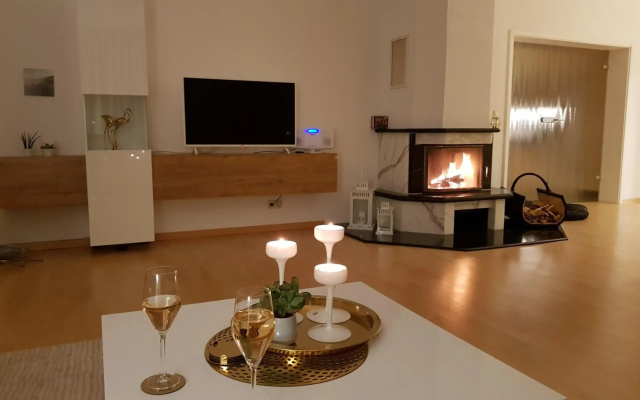 PREMIUM-LODGE im DER SÜDSCHWEDE ... Dein Gästehaus mitten in Zingst