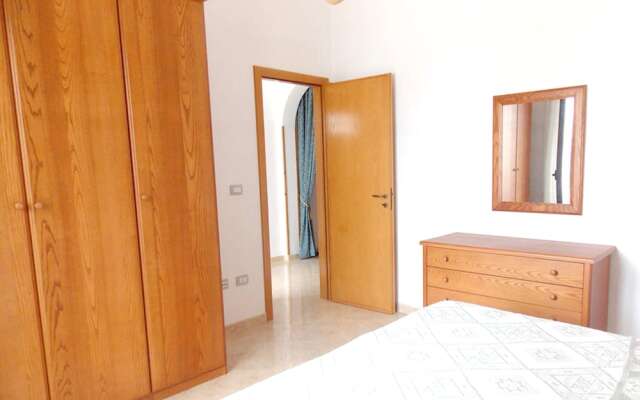 Apartment With 2 Bedrooms in Gagliano del Capo, With Furnished Balcony