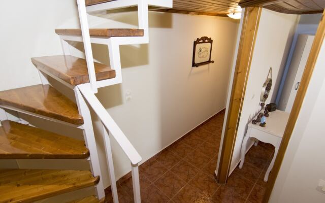 Aoria Traditional House