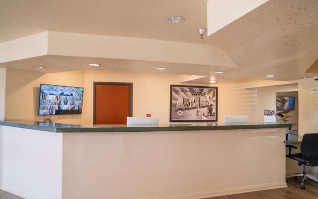 Super 8 by Wyndham Yuma