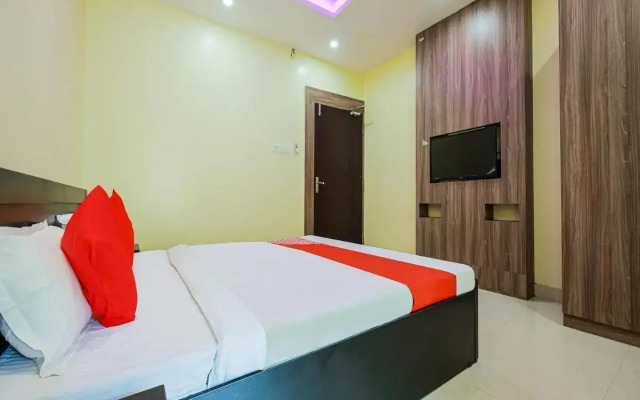 OYO Flagship 83759 Nityanand Inn