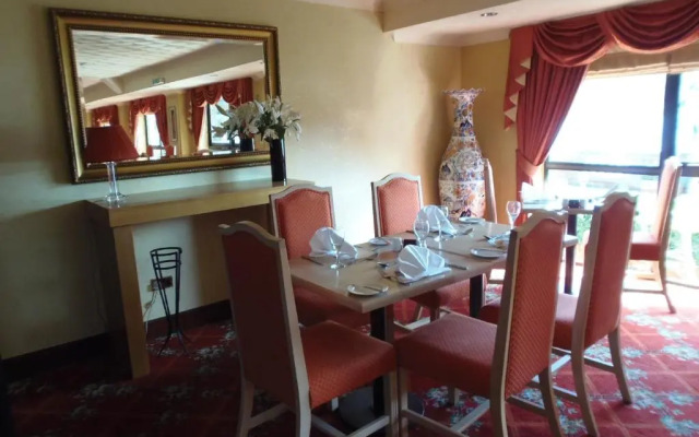 Lakeside International Hotel