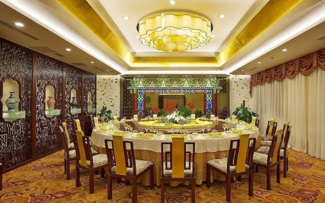 Chengde Tianbao Hotel