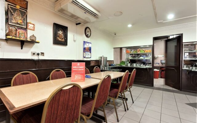 ZEN Rooms Basic Near KTM Sentul