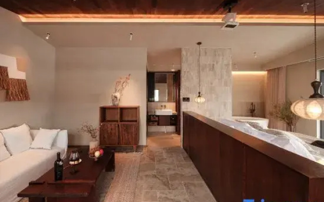 Xingzhiyue Scenic View Hotel