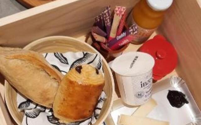 PARABISU TTIKIA "Petit Paradis"