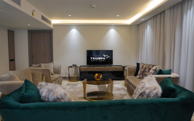Triumph White Sands