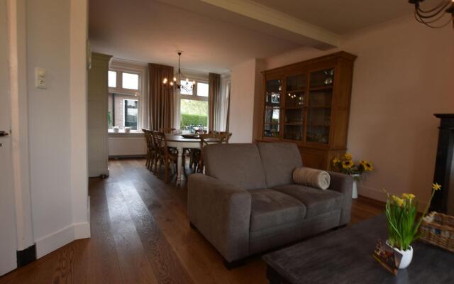 Spacious Farmhouse in IJzendijke with Garden