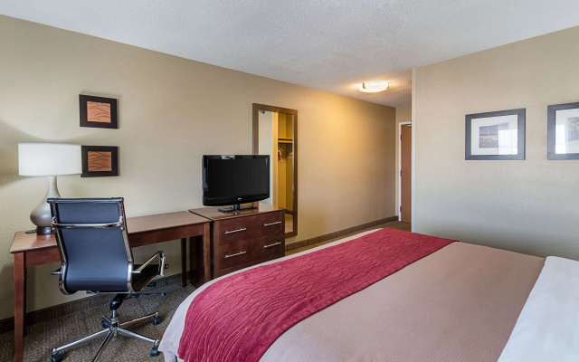 Comfort Inn Barboursville near Huntington Mall area