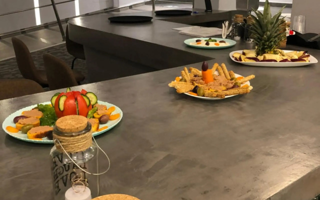 N E P center Hotel Rodos