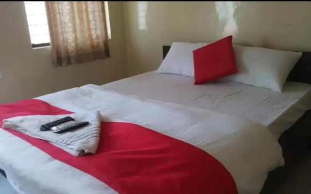 Mahalakshmi Lodge & Hotel