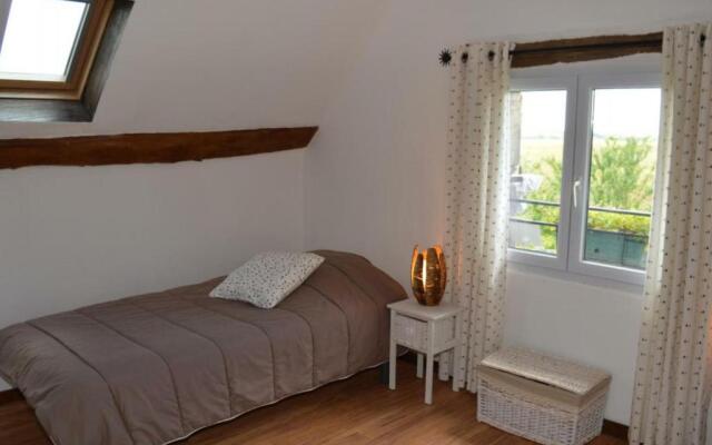 Gîte Nazelles-Négron, 3 pièces, 4 personnes - FR-1-381-201