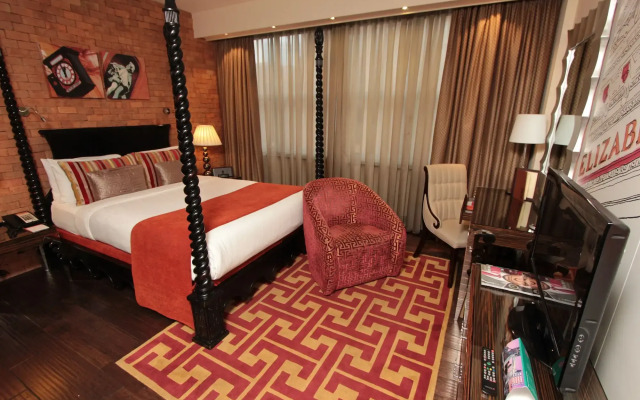 Hotel Indigo London Tower Hill by IHG