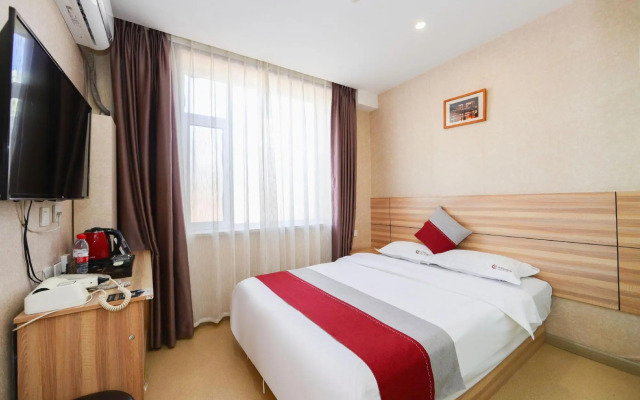 Center Of City Creo Hotel