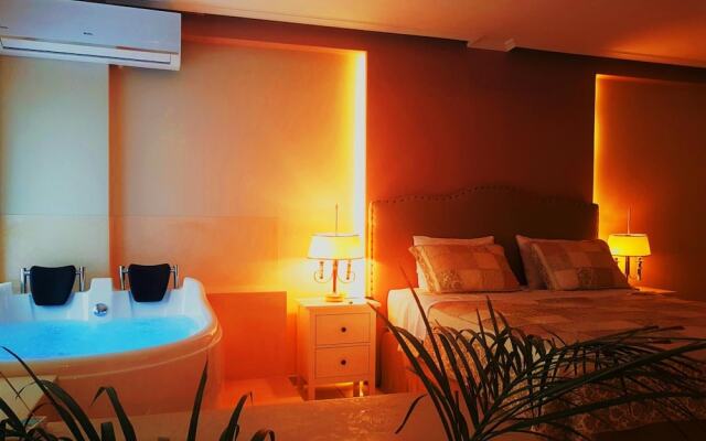 Q Suites Preveza