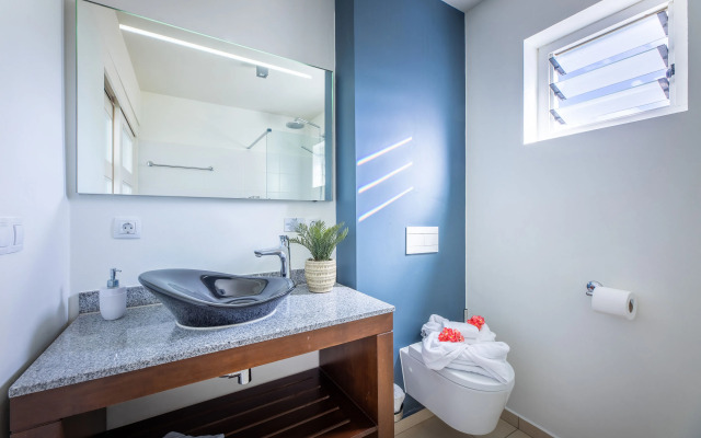 Coral Estate Luxury Resort