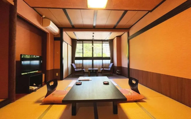 Kutsurogijuku Shintaki